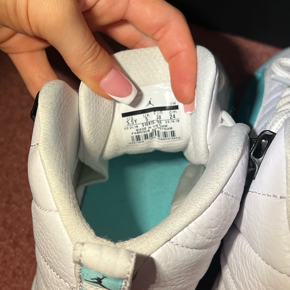 Air Jordan 12 Retro Light Aqua Shoes - Picture 5 of 9
